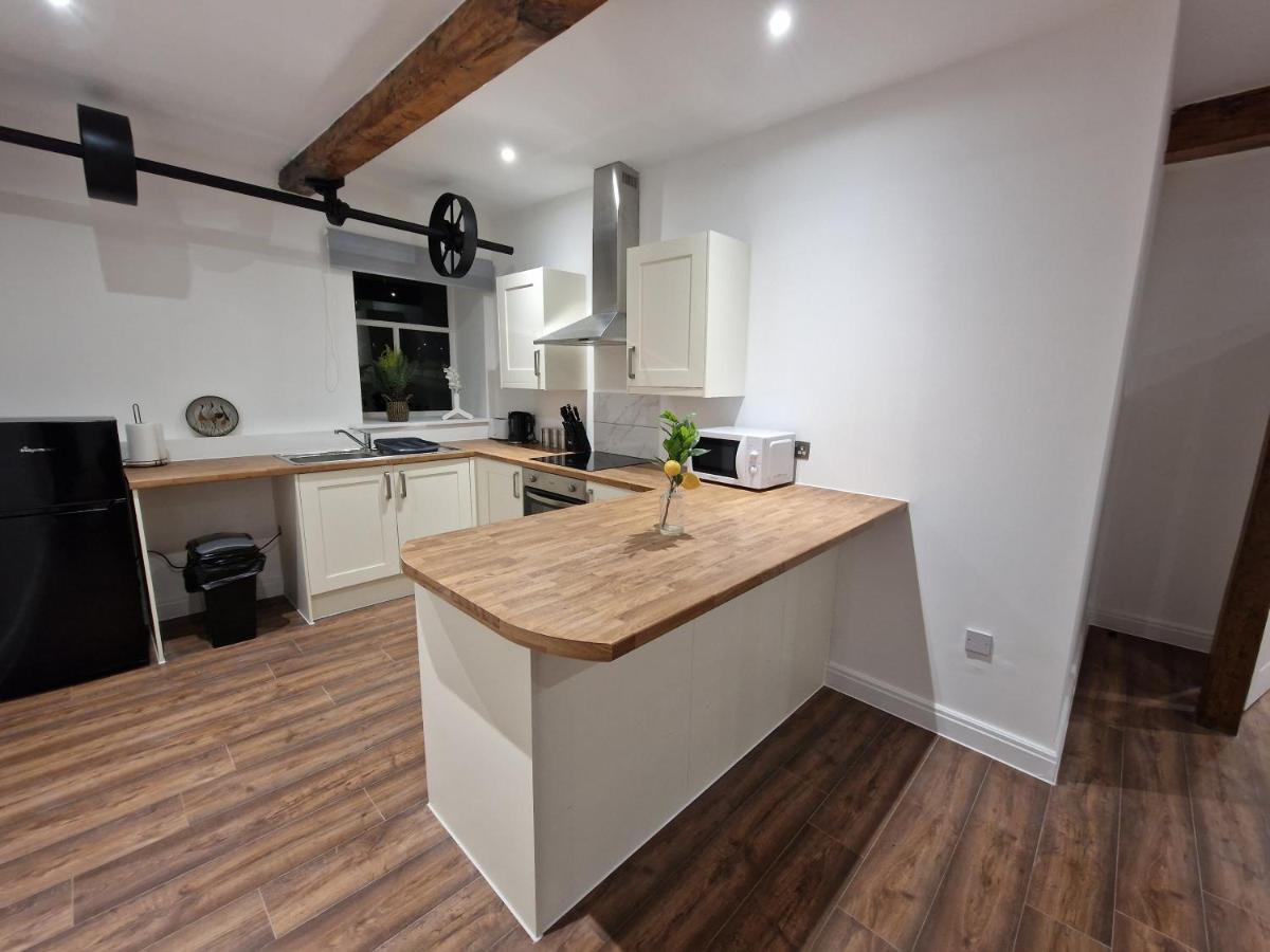 Delightful New Period Conversion Apartment Burnley Bagian luar foto